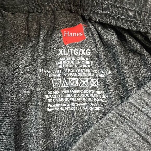 NWT Men’s Hanes Sleep Pants - Picture 3 of 4